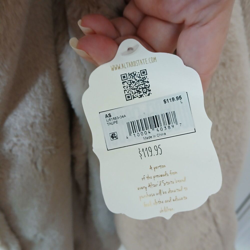 Altar'd State Faux Fur Coat Women's Size L Taupe Beige Double Breasted NWT $120 - Picture 13 of 16
